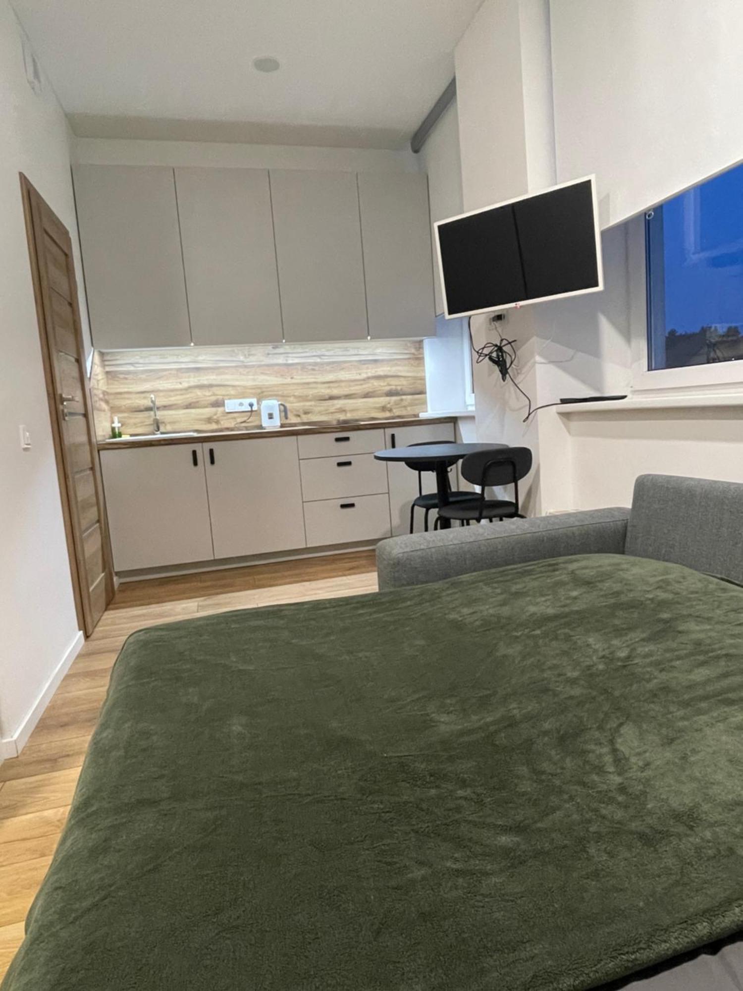 Airport Apartment 32 Self Check-In Free Parking Вильнюс Экстерьер фото